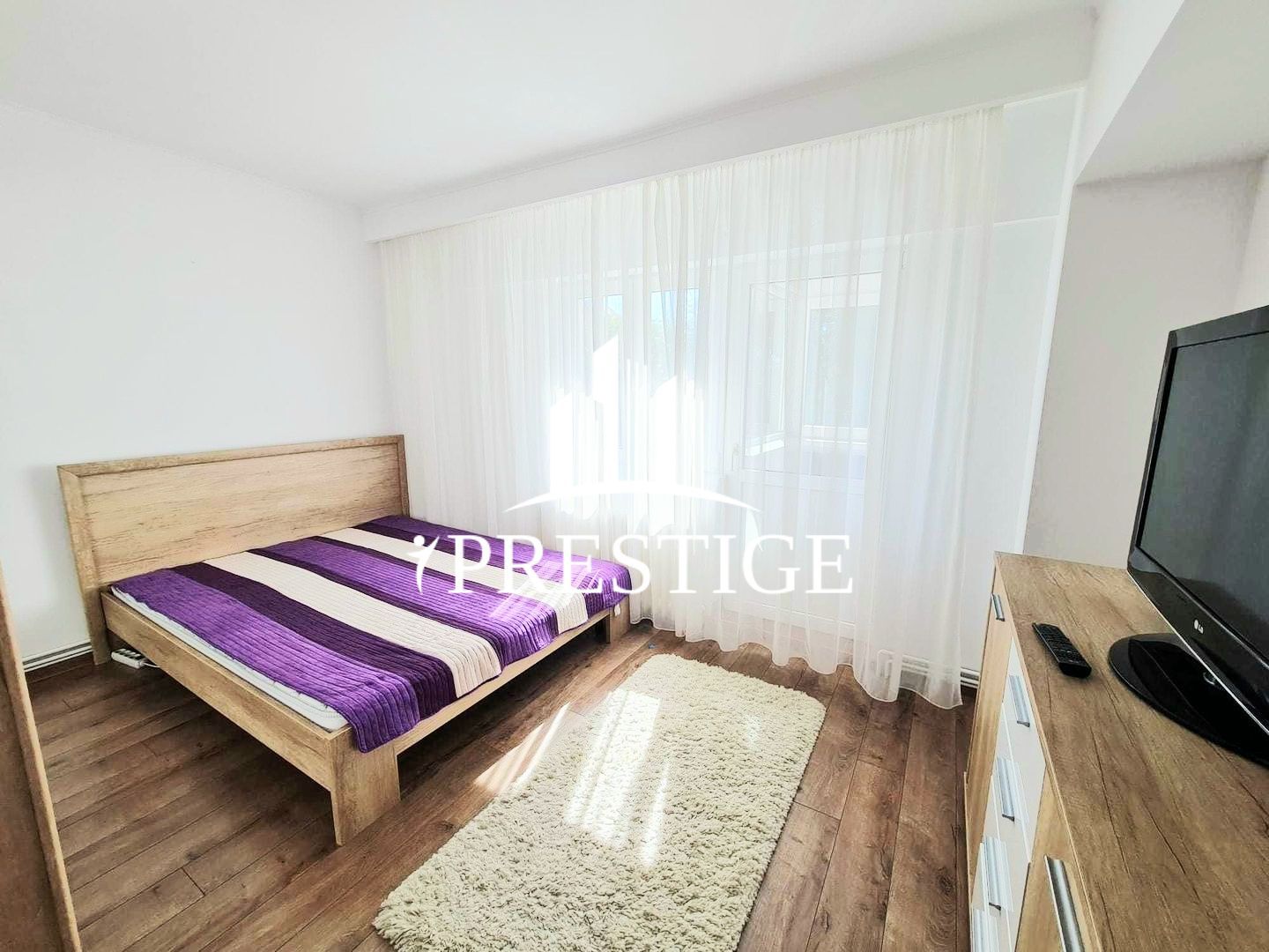 APARTAMENT 3 CAMERE, 100 MP UTILI, 2 BĂI, 2 BALCOANE,  ZONA CENTRALĂ - Poză 3