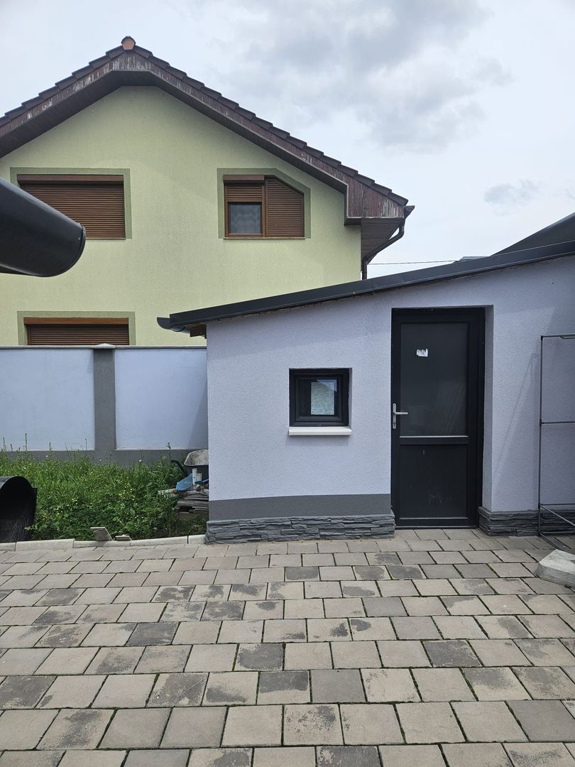 Casă Modernă cu Sistem Fotovoltaic – Rontău - Poză 8