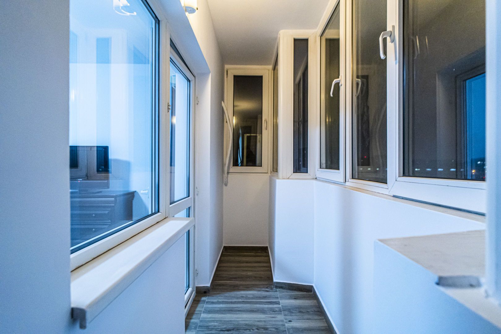 Drumul Sarii, 3 camere, 77 mp, et 5, 2 băi, bucatarie mare, disponibil imediat - Poză 18