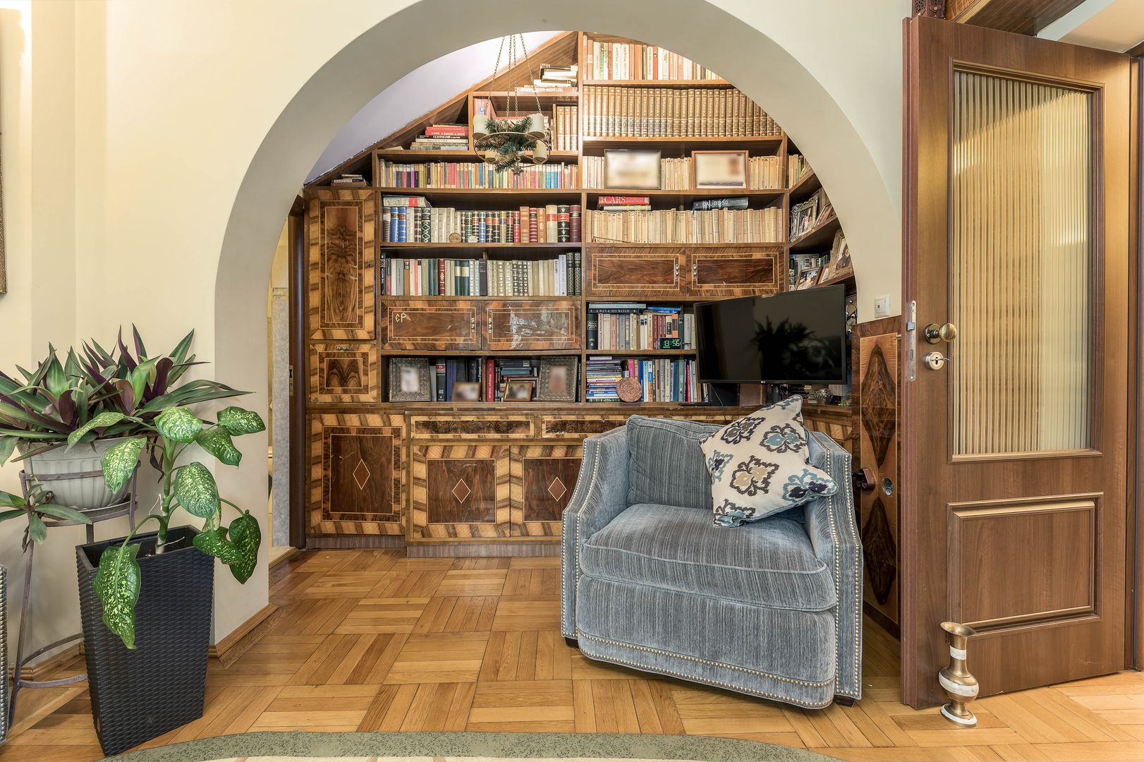 Refugiu elegant în inima Bucureștiului – Proprietate cu suflet - Poză 9