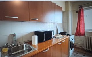 DE VANZARE APARTAMENT 2 CAMERE - AN 1992 -  PANDURI - Poză 4