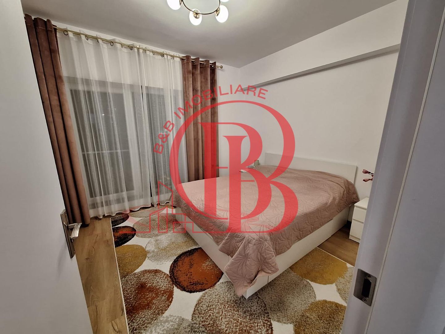 Apartament 3 camere decomandat-2 Bai-Titan-Pallady-Mobilat - Poză 13