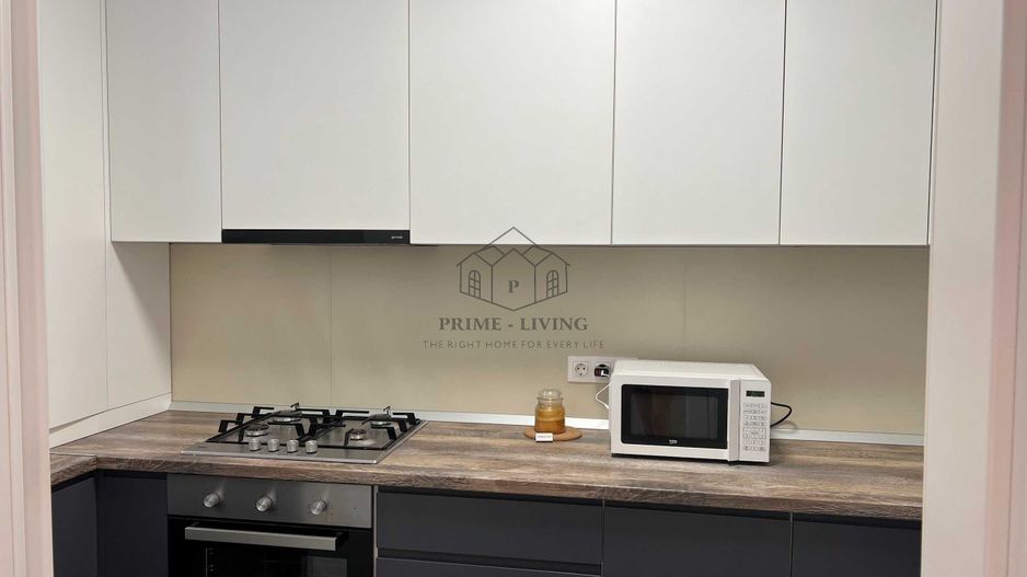 VILA COCHETA CU 4 CAMERE LA INCHIRIERE IN COMPLEX - Poză 2