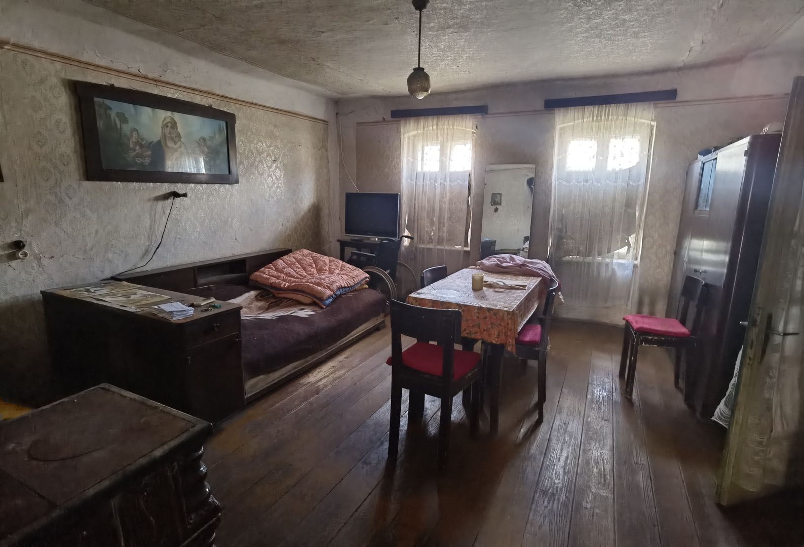 Casa cu teren generos- Recas - Poză 5