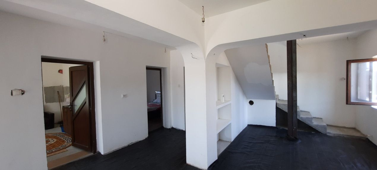 Cumpana Spațiu și curte generoasă! Casa familiei tale! - Poză 14