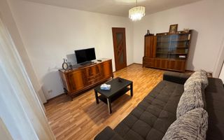 Apartament incapator cu trei camere, zona Iancuui - Poză 1