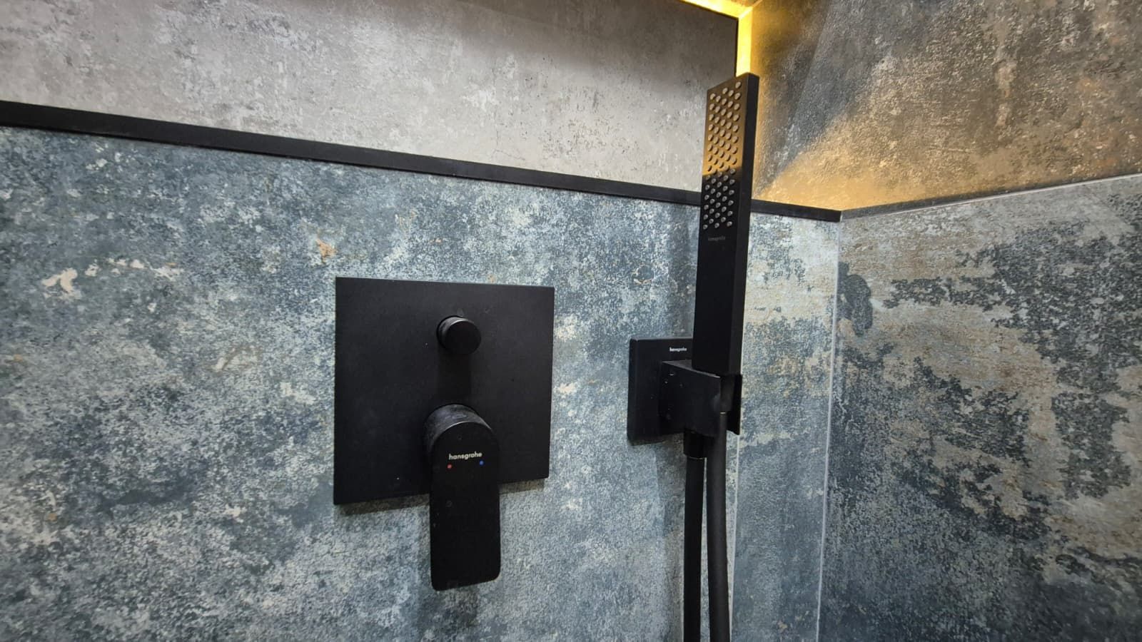 VILA NOUA | MOBILATA SI UTILATA | DAMAROAIA | LANGA PETROM CITY - Poză 51