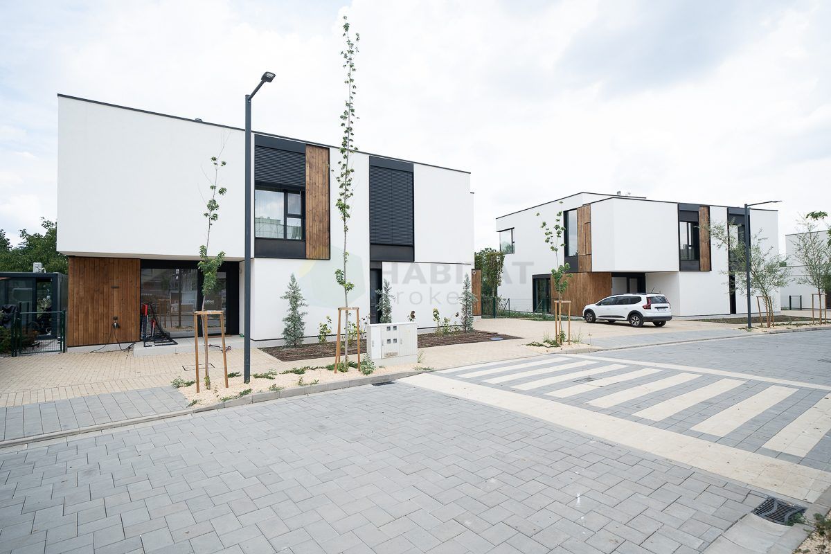 Vila tip duplex in Amber Forest, langa padure - Poză 30