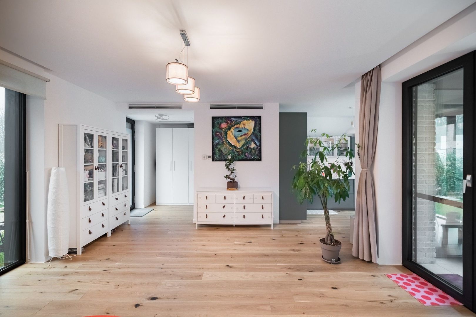 Apartament la parter cu gradina disponibil la inchiriere - Poză 7