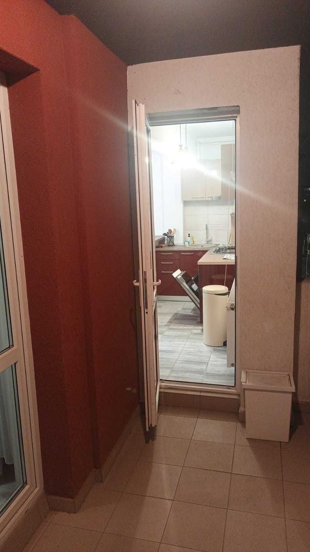 Proprietar inchiriez apartament 2 camere - Poză 1
