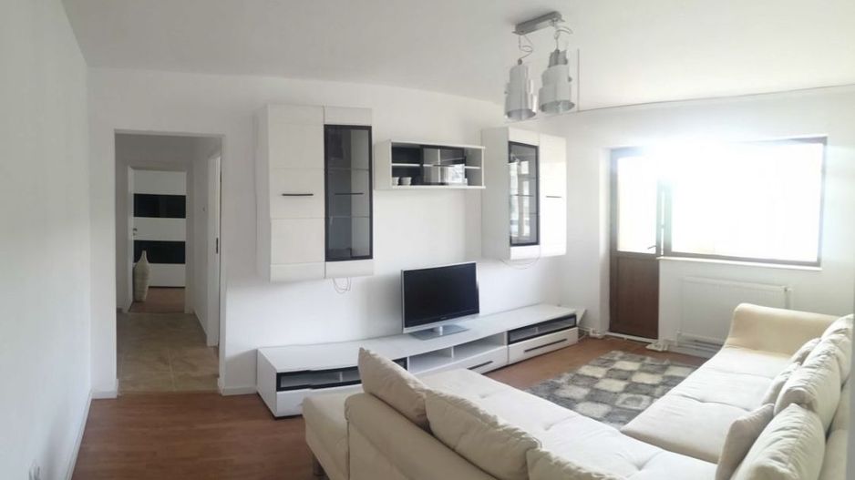 Apartament cu 3 camere de vanzare zona Tomis Nord - Poză 3