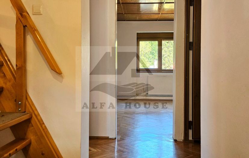 Casa deosebita cu 6 camere in  Centrul Brasovului - 210 mp - Poză 21