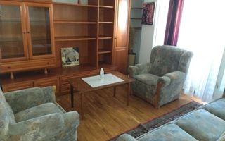 Apartament spațios, central, ideal pentru familie sau investiție! - Poză 1