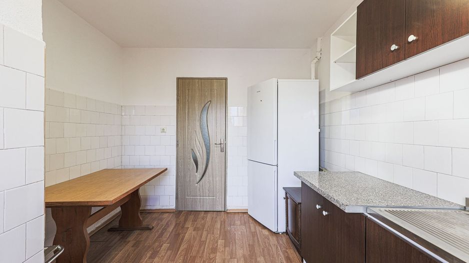 Apartament cu 3 camere, Aradul Nou - spațios, mobilat, COMISION 0% - Poză 3