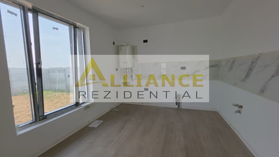 Casa 4 Camere | Gata de mutare - Poză 8