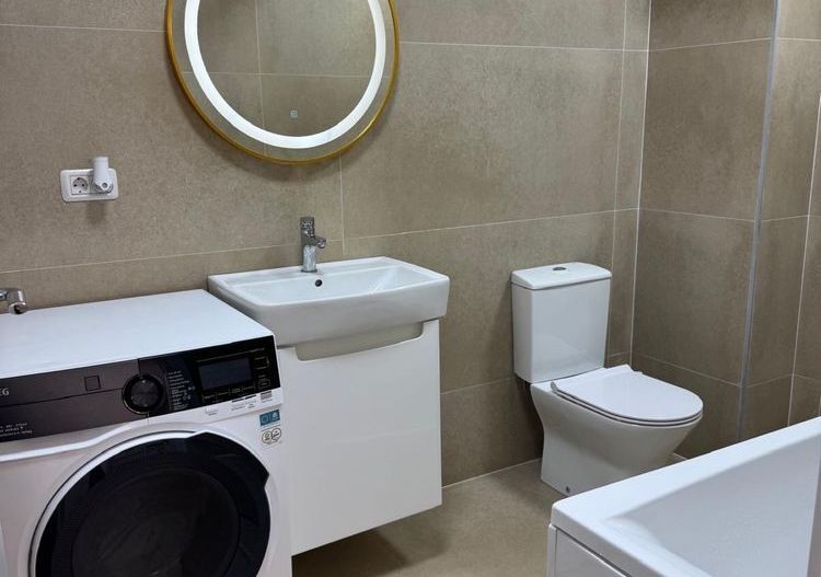 First Rental | 3-room duplex apartment | Carol Park | Parking - Poză 8