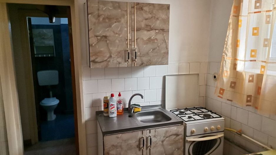 Vanzare apartament 2 camere, confort 1, liber, Razboieni - Poză 9