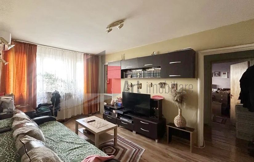 De vanzare 3 camere Dristor-Camil Ressu - Poză 2