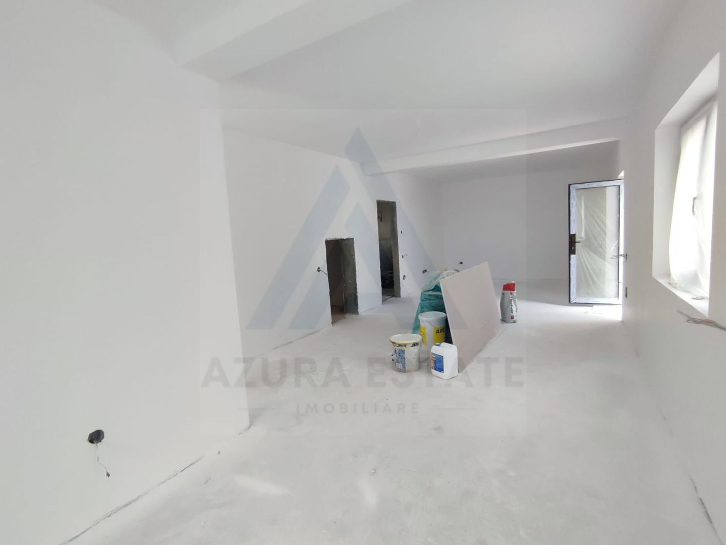 Casa la cheie cu 4 camere 2 bai curte 185 mp liberi pe Calea Cisnadiei - Poză 8