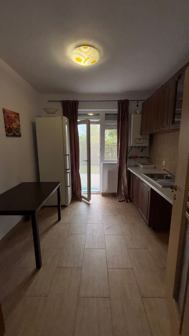 Apartament cu 2 camere si terasa de vânzare in cetate Alba Iulia - Poză 3