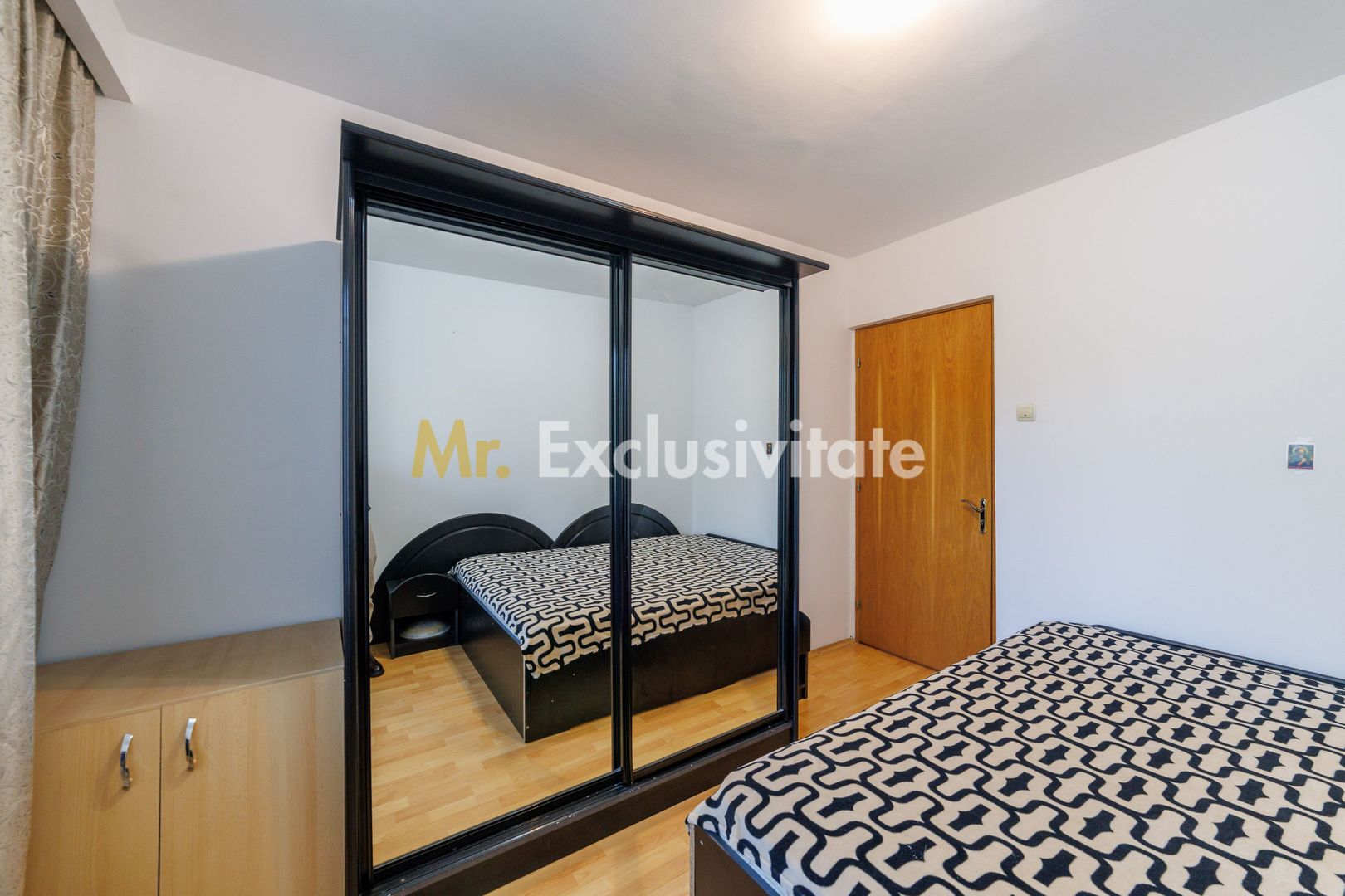 APARTAMENT 3 CAMERE DE INCHIRIAT – ETAJ 2 | DECOMANDAT |  POPA SAPCA - Poză 4
