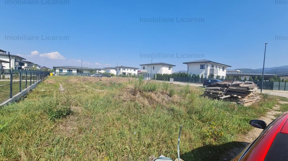 DIFERIT Haus ,Cristian,500 mp cu autorizatie,CASA IN CURS DE EXECUTIE - Poză 14