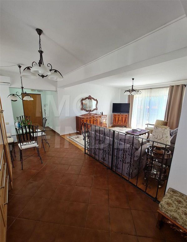 Apartament 3 camere 96 mp zona Constantin Brancusi - Poză 3