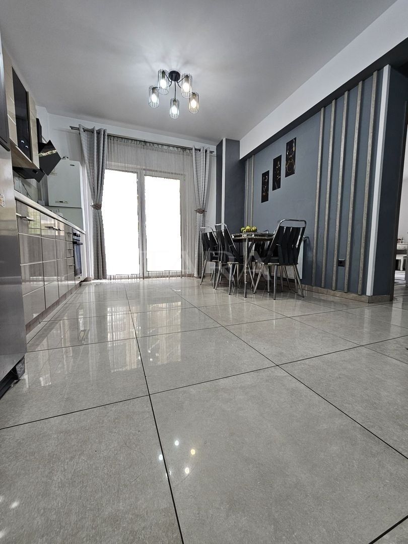 Apartament cu 3 camere și garaj subteran – Baciu, zona Petrom - Poză 1