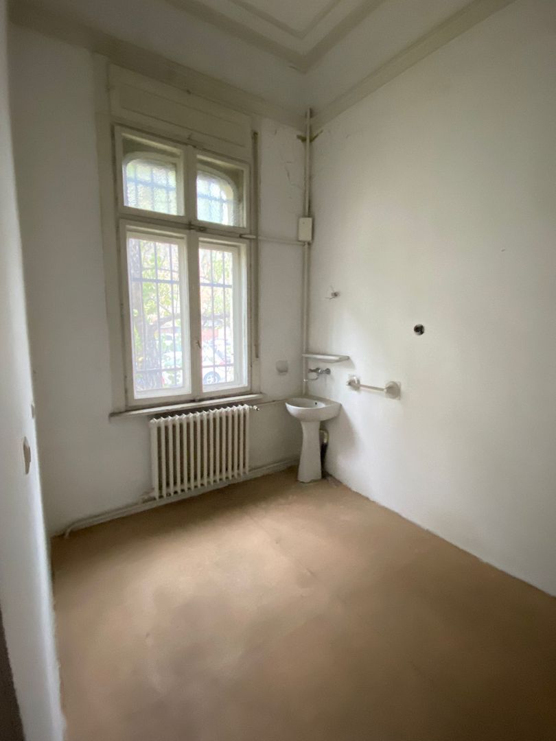 De Vanzare Vila Interbelica, 8-10 Camere, Romana - Zodiac - Poză 14