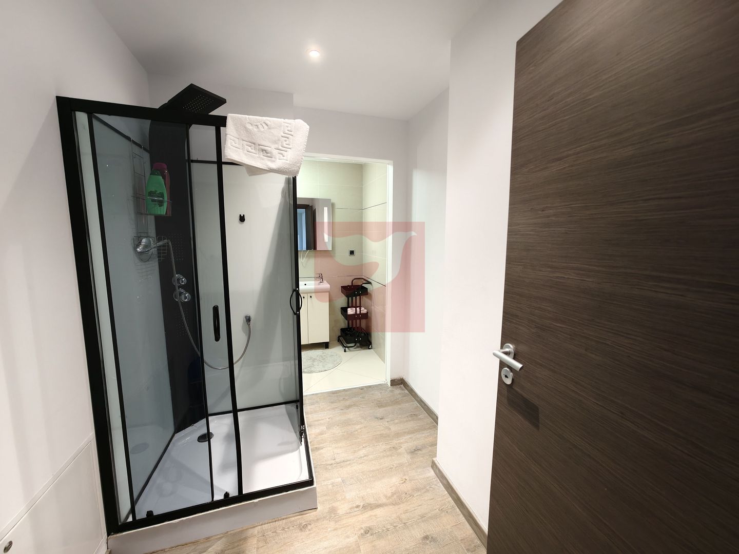 2 apartamente intr-unul singur! - Poză 26