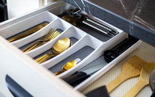 Apartament modern cu 2 camere, loc de parcare, boxa - Avantgarden faza IV - Poză 9