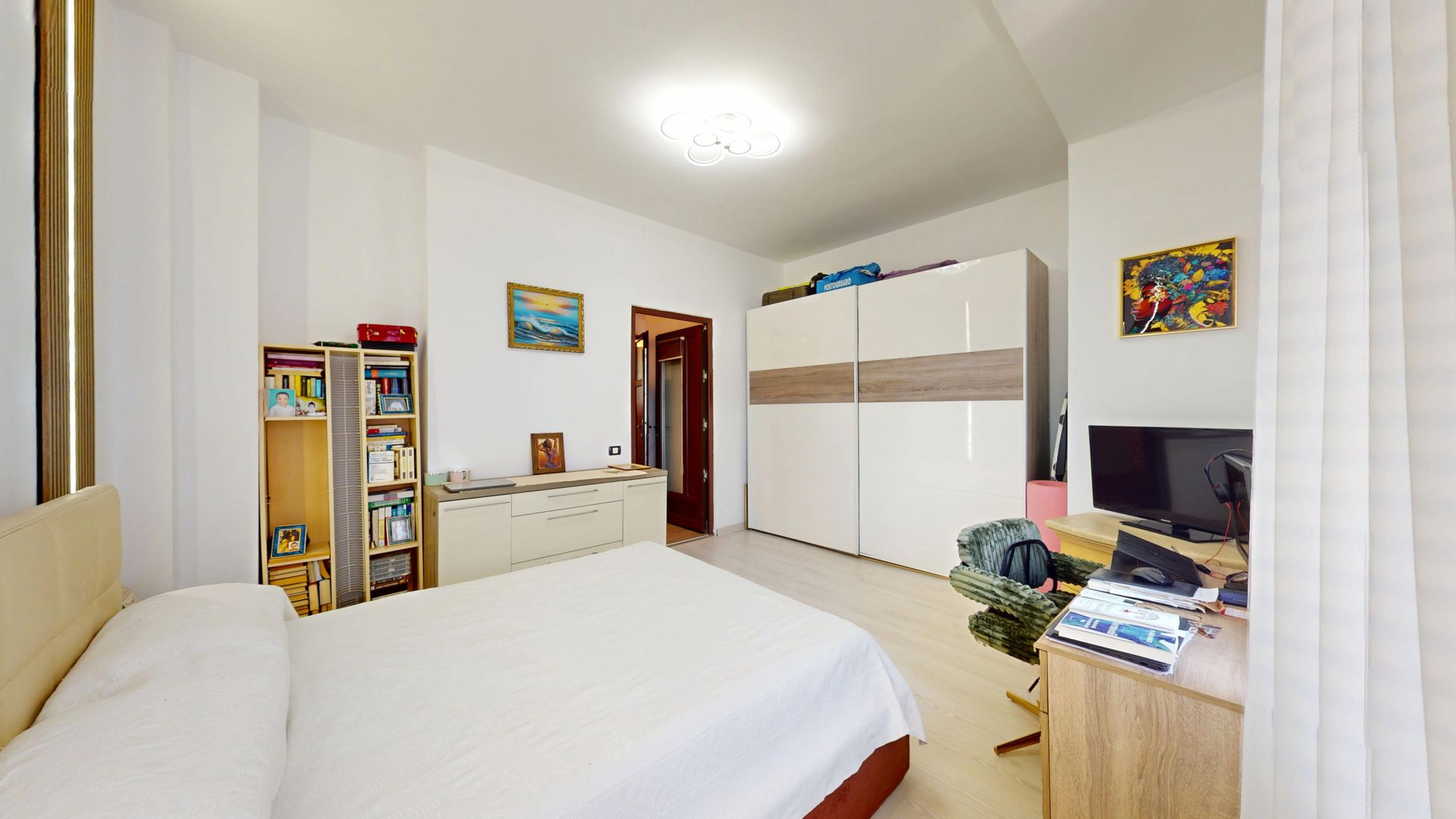 Apartament interbelic cu 3 camere, 124 mp, vis-à-vis de - Poză 28