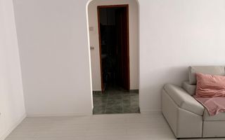 Apartament cu 2 camere zona Unirii Sud etaj intermediar Pret: 80.000 - Poză 2