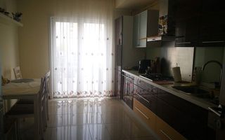 Apartament spatios cu bucatarie 15 mp 1/3, dec, Cosmopolis, mobilat partial - Poză 3