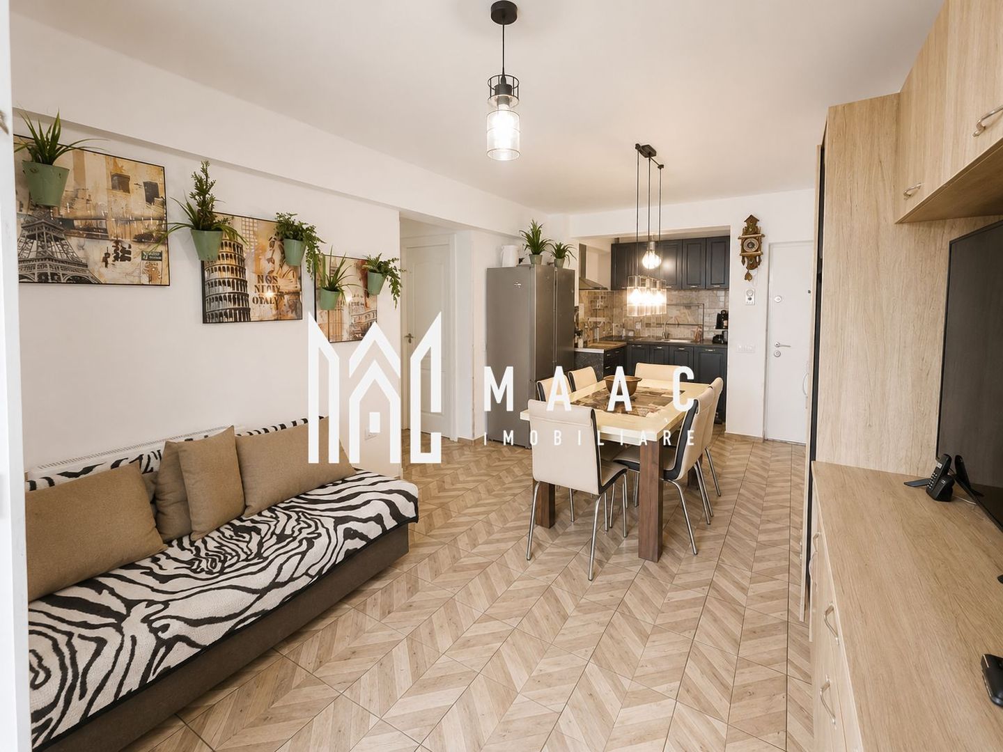 Apartament 3 camere | Etaj 1 | 2 bai | 2 Balcoane | Bloc nou - Poză 1