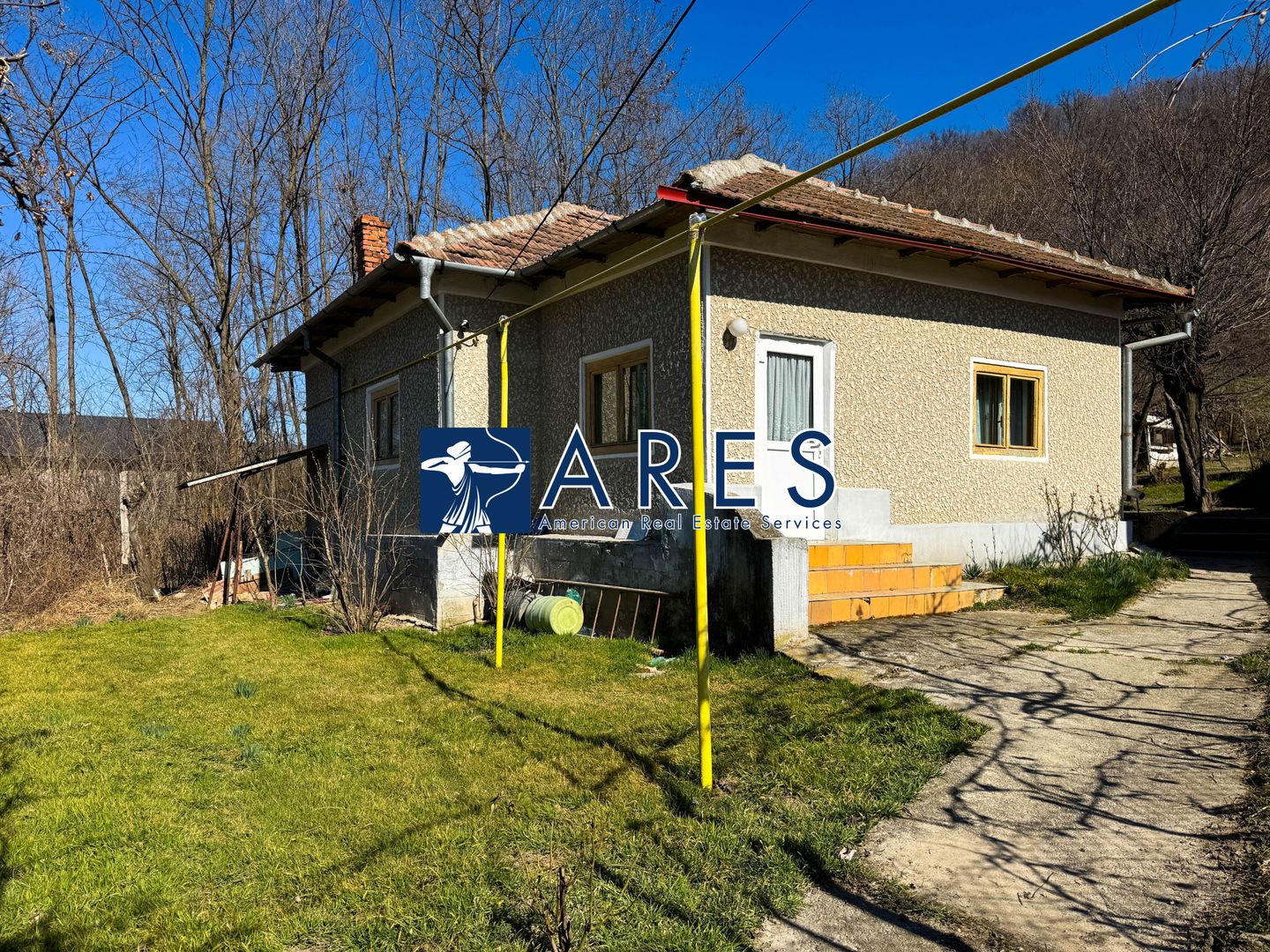 Casa | Teren 765mp | Zona exceptioanala | Zavoieni/Goranu - Poză 1