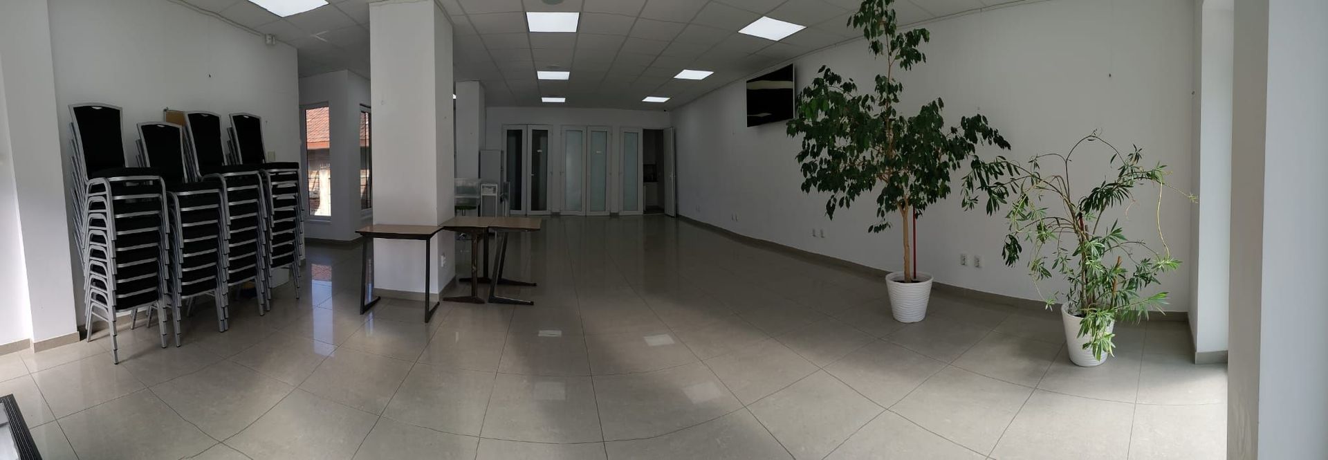 De inchiriat! Casa pretabila birouri, in Gruia - Poză 1