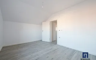 Duplex cu 4 camere si teren generos de 352 mp – Mosnita Noua - Poză 30