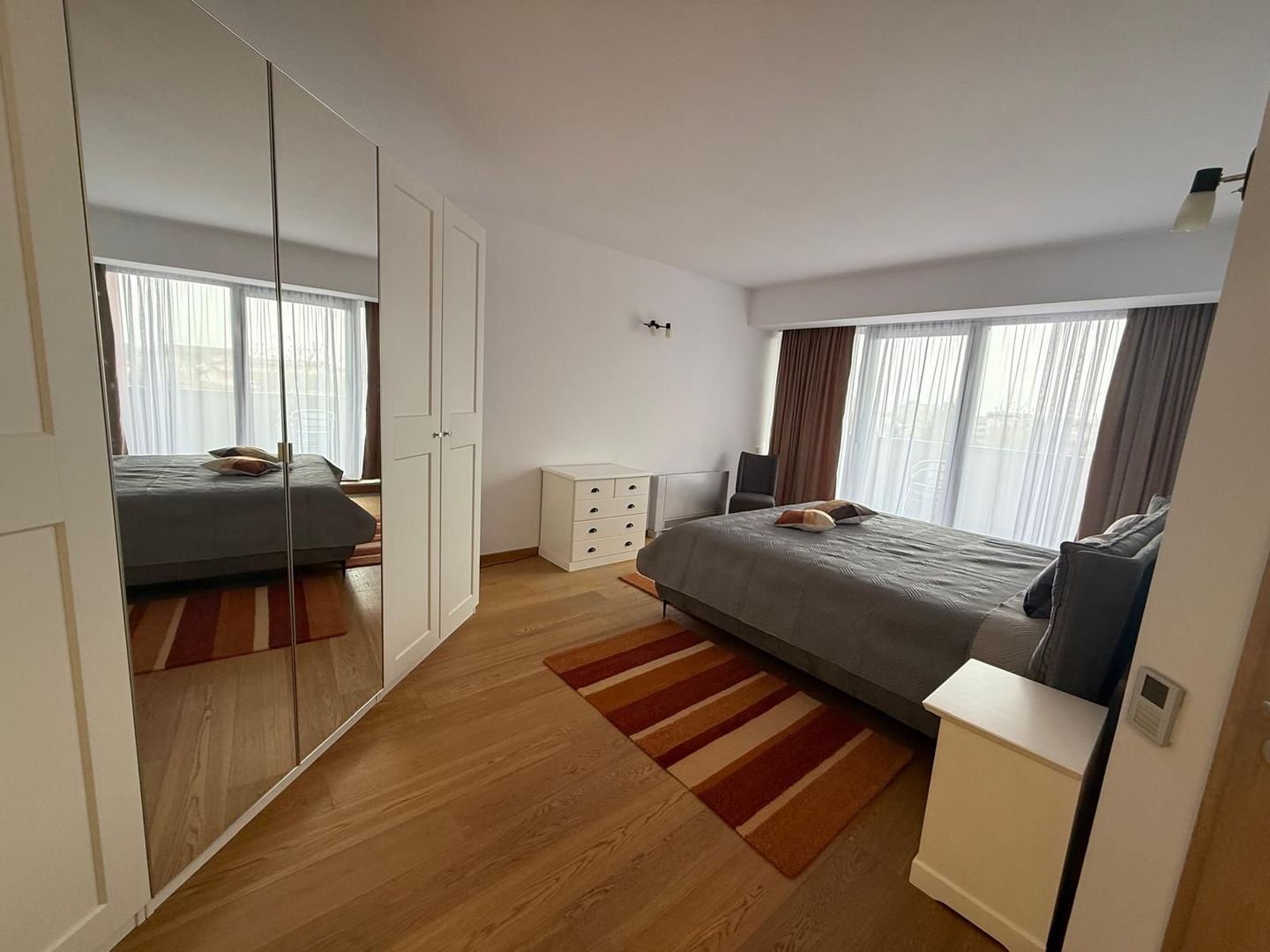 Apartament 2 camere loc de parcare în subteran - Poză 12