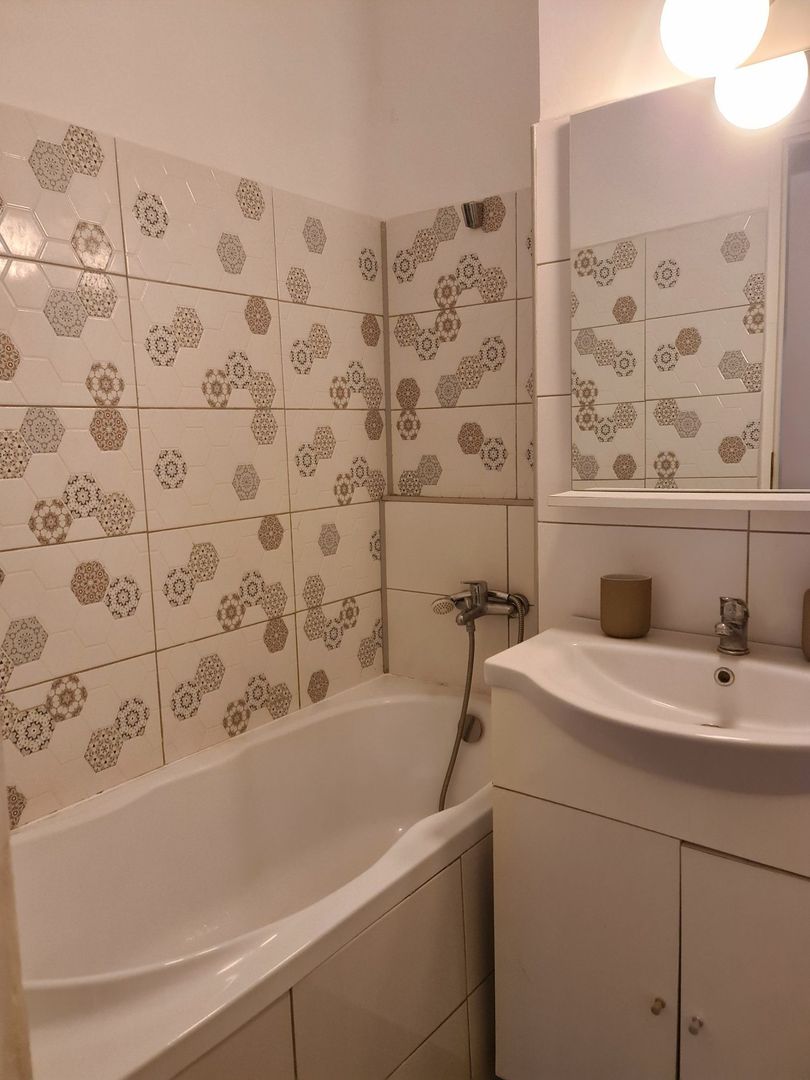 Vanzare Garsoniera Mall Vitan, Bloc Mixt Etaj 3 din 4, 41 mp, Ideală Investiție - Poză 6