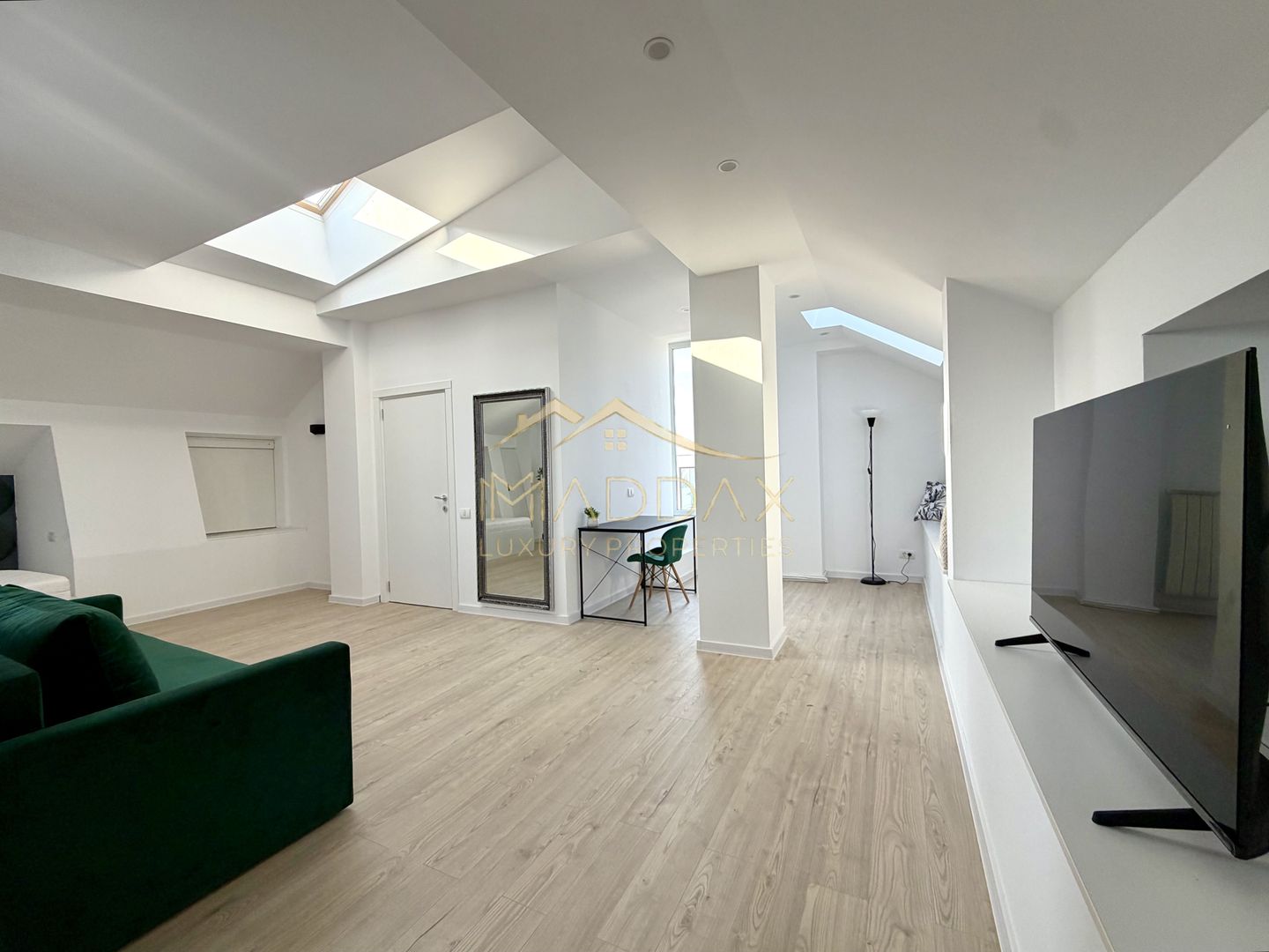 Penthouse Duplex cu 4 camere *200mp*  + parcare // Cotroceni - Poză 55