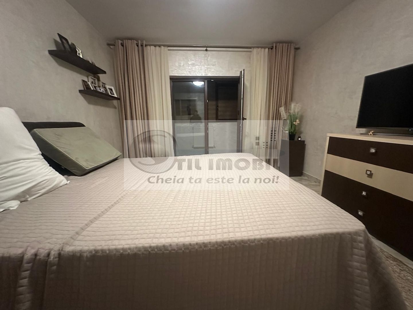Apartament o camera - Popas Pacurari - Carrefour Express. - Poză 3