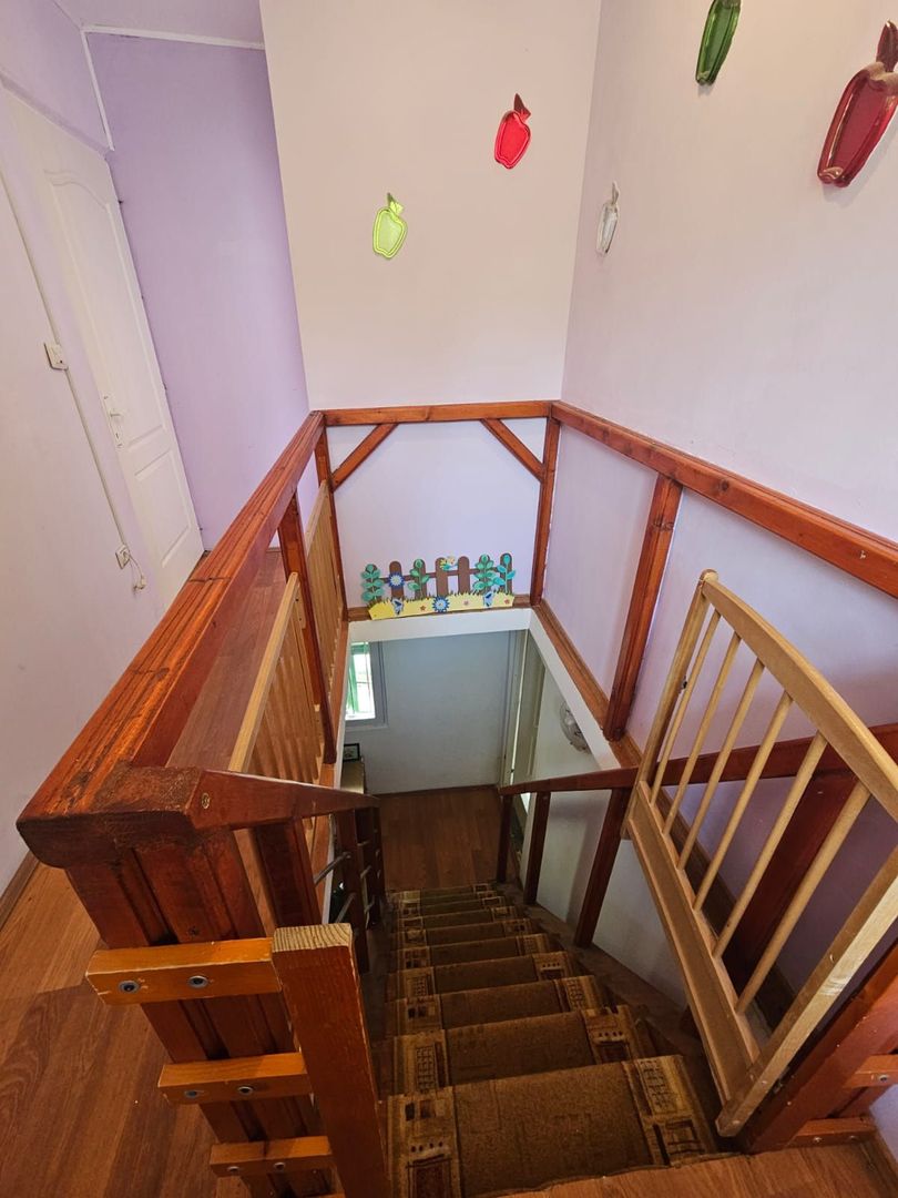 Casă de vânzare la liziera pădurii – Comuna Bogați, Argeș - Poză 6