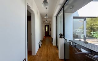Vila cu 5 camere // * 565 mp gradina* // Tunari - Poză 15
