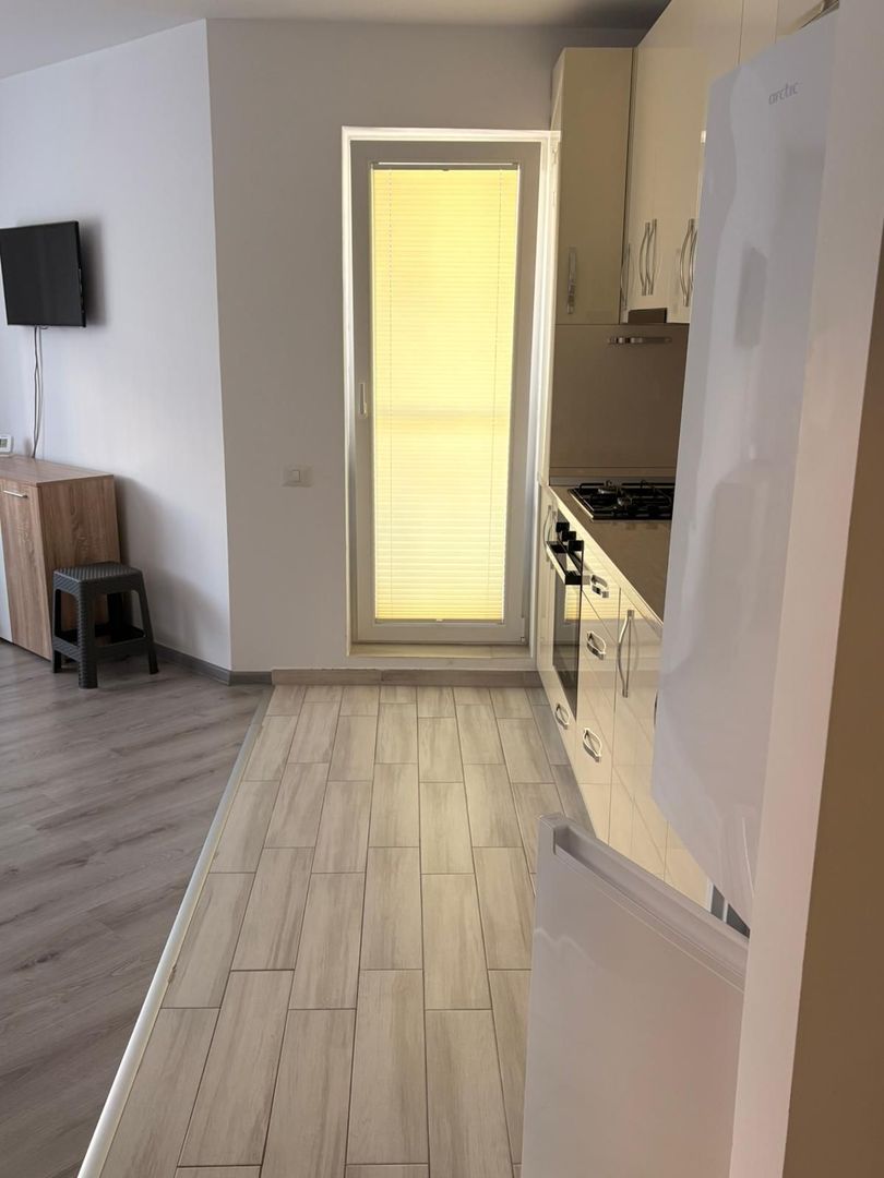 GARSONIERA - METALURGIEI, CENTRALA PROPRIE, LOC DE PARCARE, MODERN - Poză 3