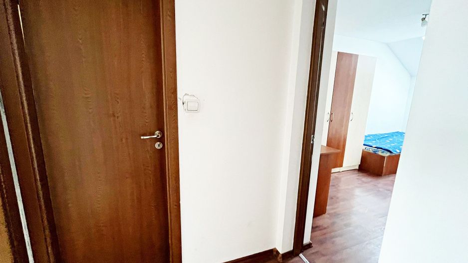 Apartament 2 camere de vânzare in zona Rogerius, Oradea - Poză 6