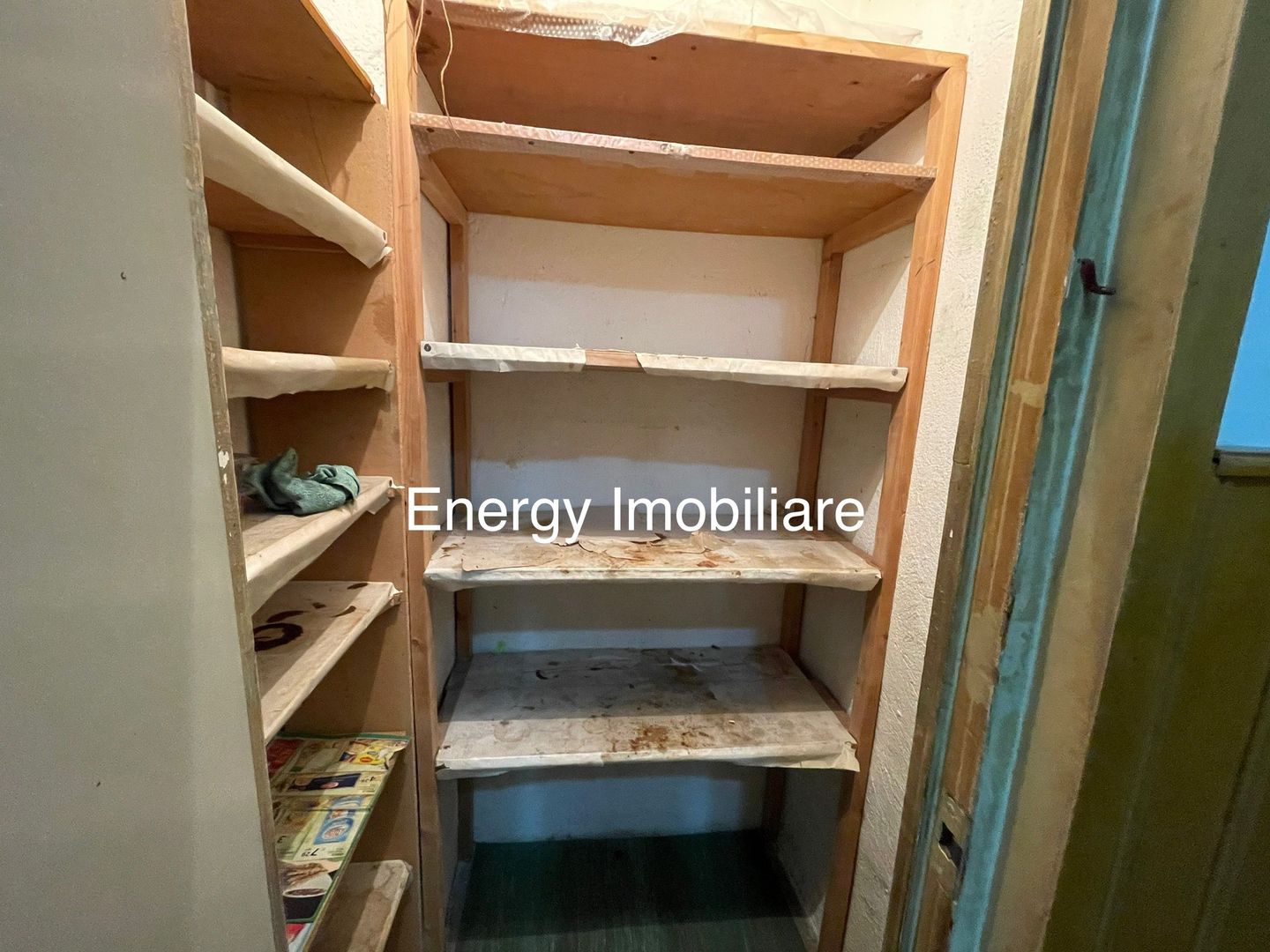 Apartament cu 2 camere, zona Dâmbul Pietros - Poză 8