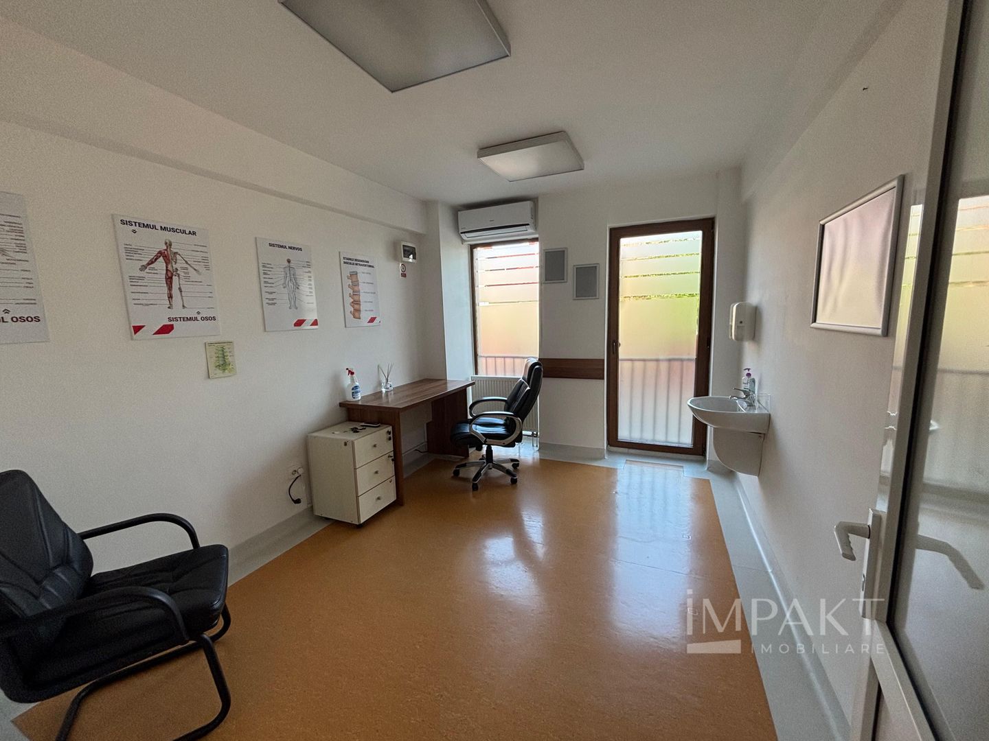 De închiriat clinicǎ servicii medicale- Intre Lacuri - Poză 9