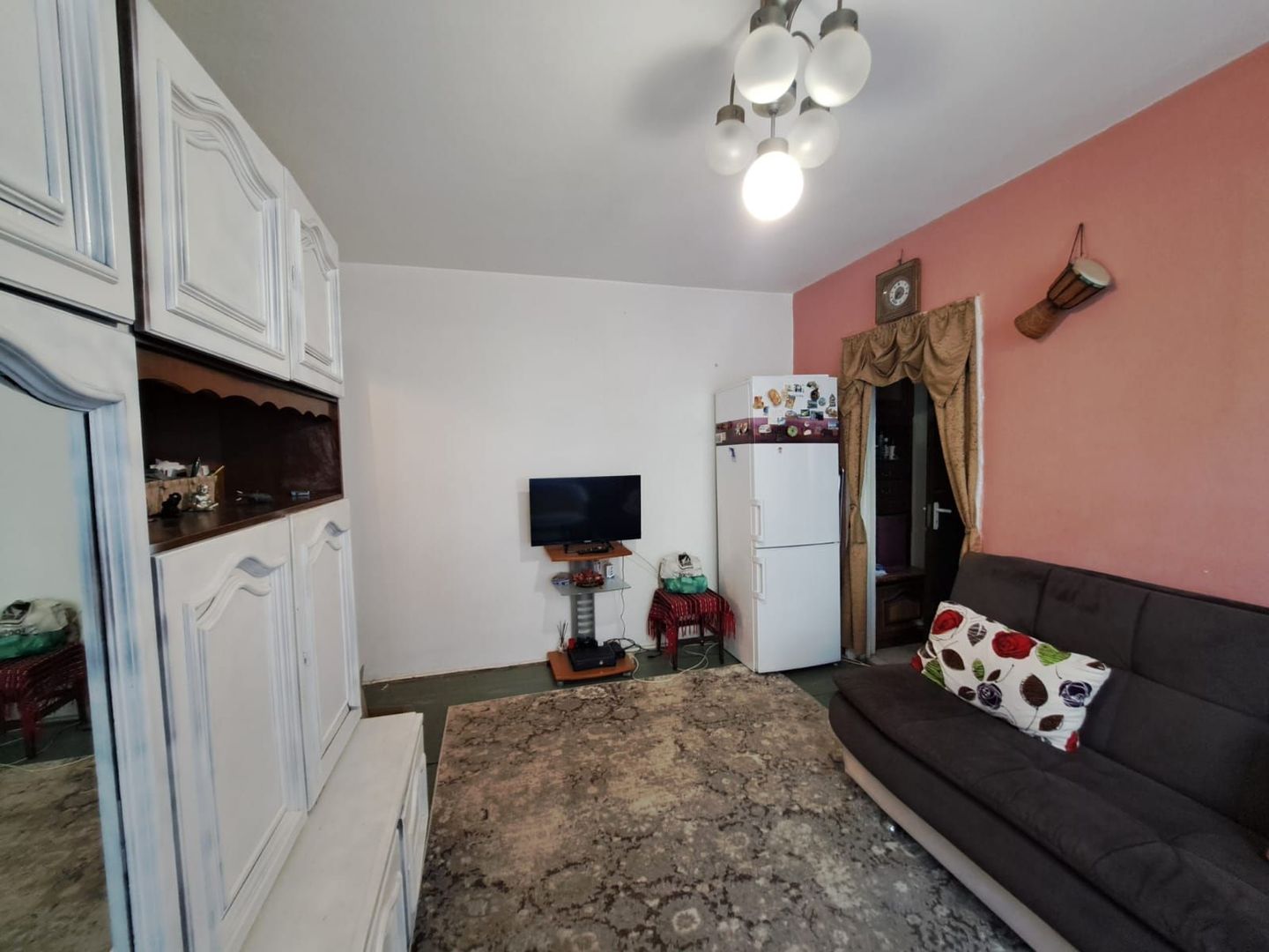 De vânzare: apartament 3 camere - semidecomandat Gorjului-Apusului - Poză 2