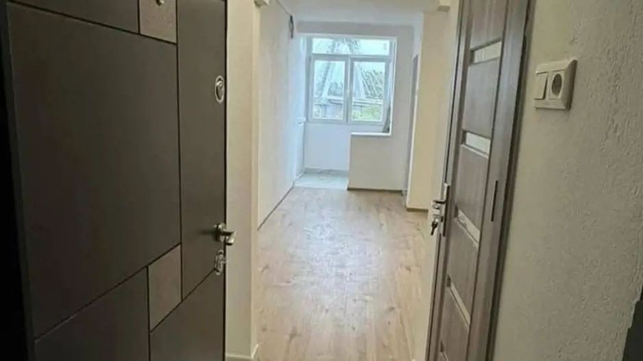 BRASADAS vinde garsoniera pe Ostrovului etaj 4/4. - Poză 4